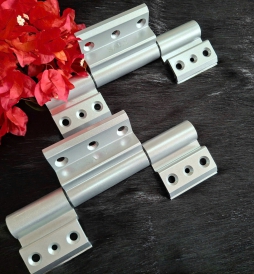 Bản lề 4D Cánh Khung SALY (Màu Bạc)